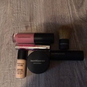 Bare minerals sample lot